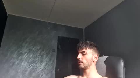 xxxdonpuiuuxxx online show from June 2, 11:12 am