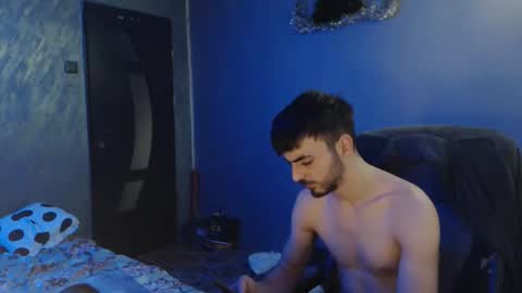 xxxdonpuiuuxxx online show from January 8, 9:04 am