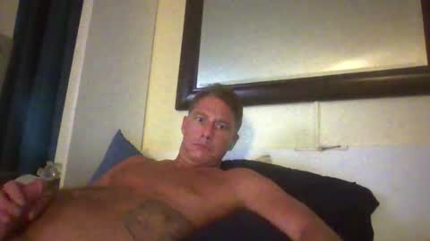 deeeeznutz online show from October 21, 11:15 am