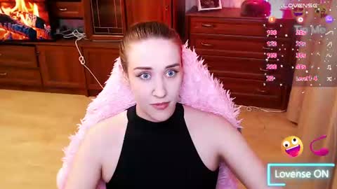 xxxoliviafoxxx online show from June 15, 8:01 pm