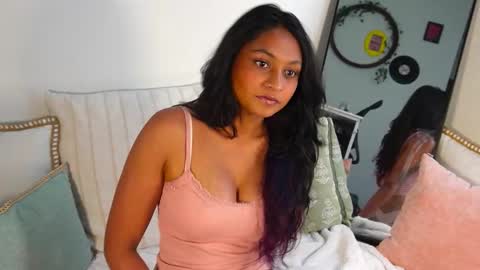 Snapshot of xzaramx chatting on October 25, 8:42 pm Zara online show from October 25, 8:42 pm