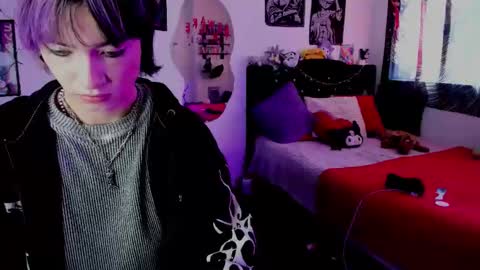 xzerox_ online show from February 16, 5:22 pm