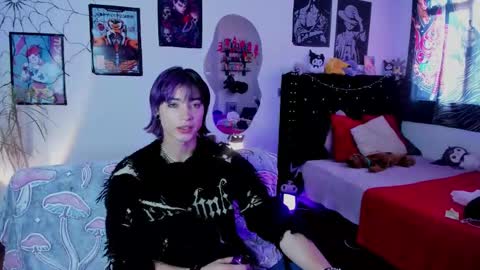 xzerox_ online show from February 5, 7:17 pm