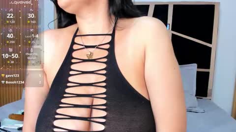 Yahaira online show from November 29, 5:42 pm