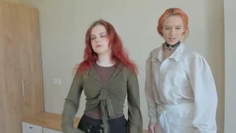 Gina and Mia online show from June 7, 9:36 am
