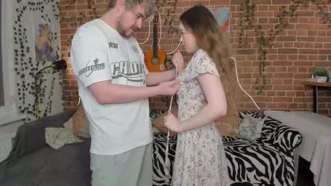 Mia and Andry  online show from November 20, 1:42 pm