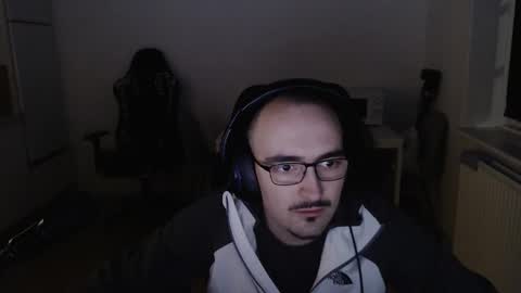 YamilLamal online show from November 2, 8:09 pm