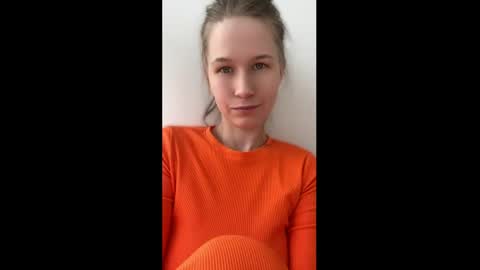 Yana  online show from June 12, 9:41 am