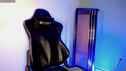 DANILO online show from December 1, 7:39 am