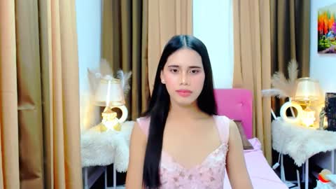Snapshot of yanna_faulkerson chatting on October 26, 10:27 am Yanna online show from October 26, 10:27 am
