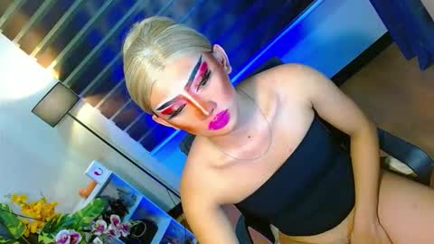 miss yasii online show from January 9, 11:49 am