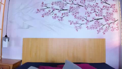 Yasminn Scott online show from September 23, 12:32 pm