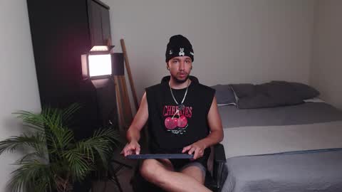 yeff online show from February 7, 12:13 am