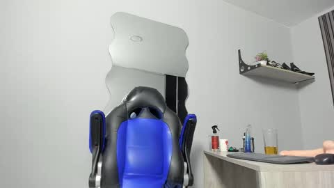 yelena03 online show from March 12, 10:57 pm