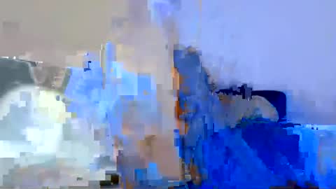 Snapshot of yellowcouple2 chatting on December 26, 8:18 am yellowcouple2 online show from December 26, 8:18 am