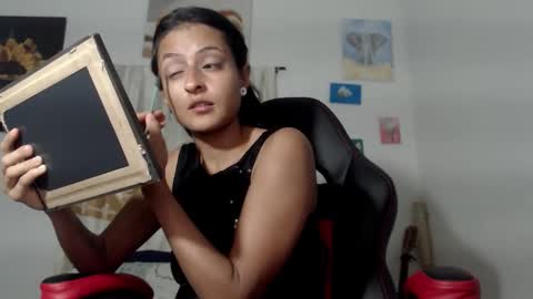 Snapshot of yemaya_28 chatting on October 20, 6:40 am Yemaya 28 online show from October 20, 6:40 am