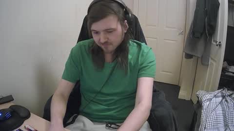 Alex online show from December 15, 1:35 am