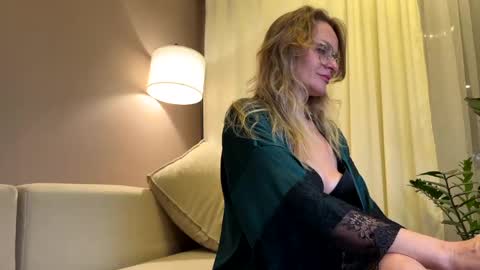 Zlata online show from September 30, 7:13 pm