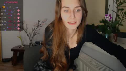 Zoe online show from March 13, 9:40 pm