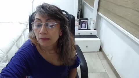 jessy online show from September 10, 12:33 am