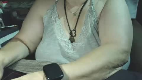 yessirprincesspet online show from July 18, 4:47 am