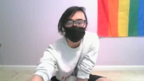 yin476 online show from October 25, 7:25 pm