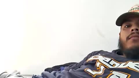 yisuscry66 online show from May 30, 9:24 pm