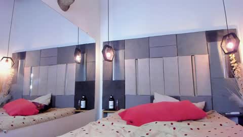 yizus_bonz online show from February 9, 4:04 am