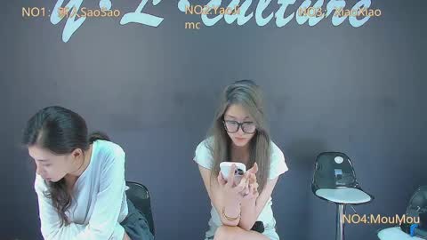 ylwh001 online show from September 14, 3:31 am