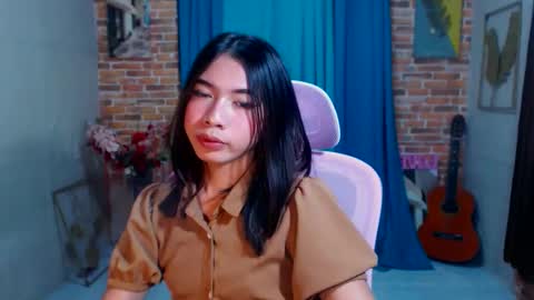 ymee_shane18 online show from January 23, 11:26 am