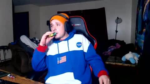 yobleez online show from April 16, 3:28 am