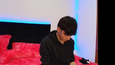 yohel allan hot99 online show from November 10, 7:16 pm