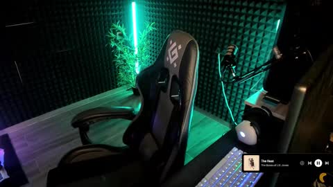 You can ask my name in pm online show from December 4, 6:29 pm