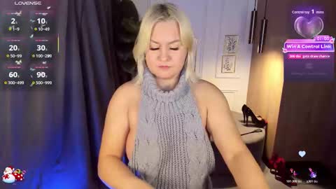 Yolanda online show from December 16, 8:04 pm