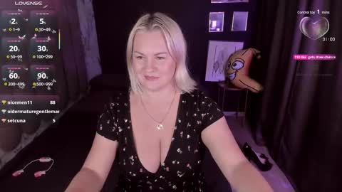 Yolanda online show from September 22, 9:08 pm