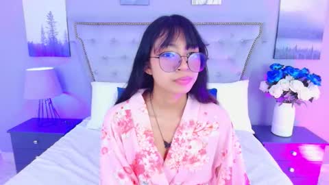 Yommi Winx online show from October 2, 9:13 pm