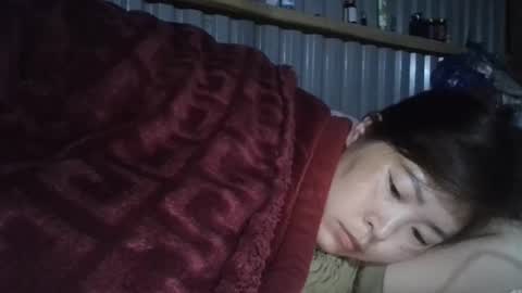 yongmi_ online show from December 5, 10:18 pm