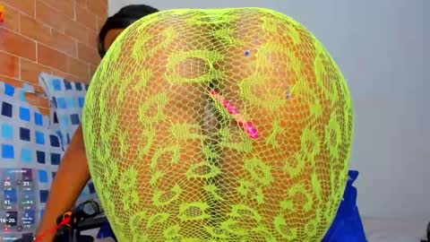 yonnsol_avril online show from March 10, 6:34 pm