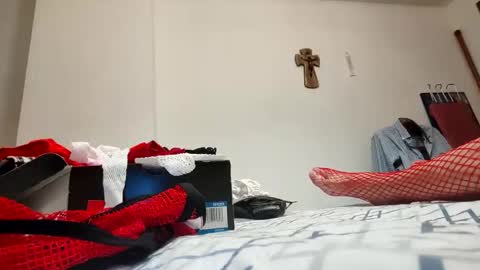 yosereyoyo online show from April 28, 5:50 pm