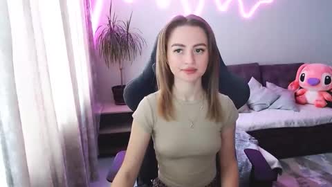 Bella online show from April 10, 7:35 am