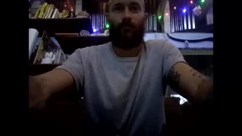 youllfall4me online show from December 14, 2:22 am