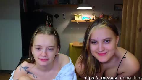 Anna and Luna online show from March 4, 4:59 pm