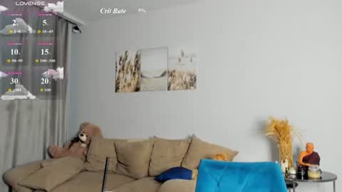 Camilla online show from June 29, 3:56 pm