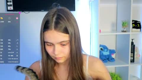 Julia Next stream  online show from April 14, 6:00 pm