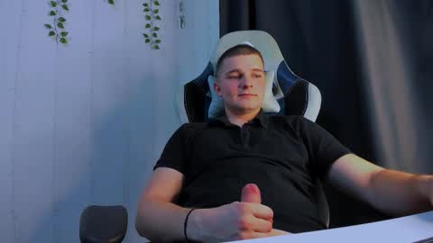 your_claddagh online show from October 21, 8:34 pm