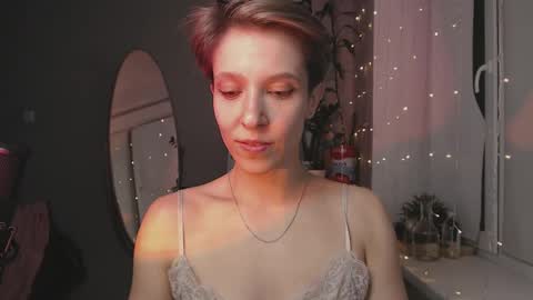 Alex and Kris long hair online show from December 16, 9:20 pm