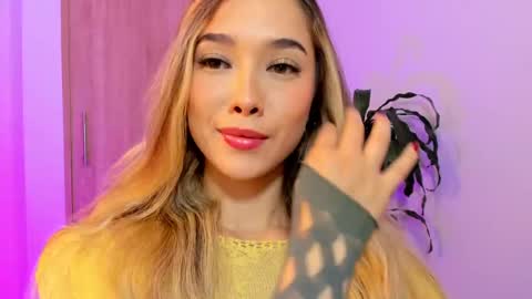 your_little_ online show from February 10, 1:55 pm