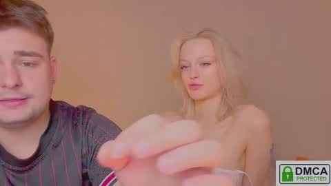 your_molly_mark online show from February 20, 4:23 am