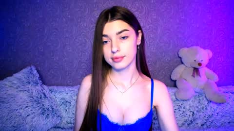 Zarina online show from January 15, 11:30 pm