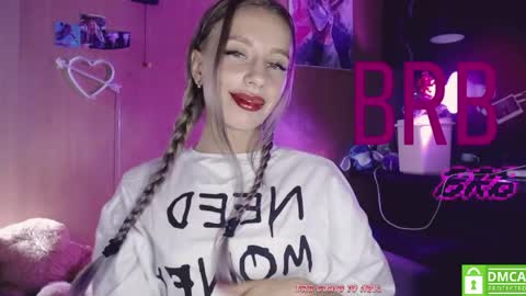 Alice  online show from April 20, 12:13 am